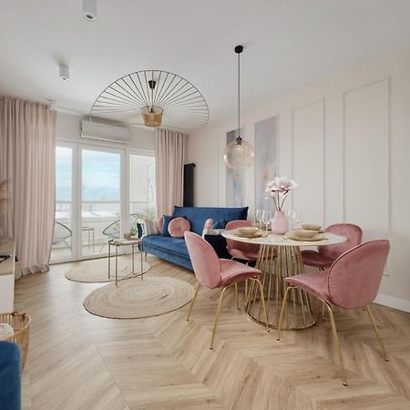 Elegant Apartment With Balcony Krakowska Wroclaw By Renters Prestige Dış mekan fotoğraf